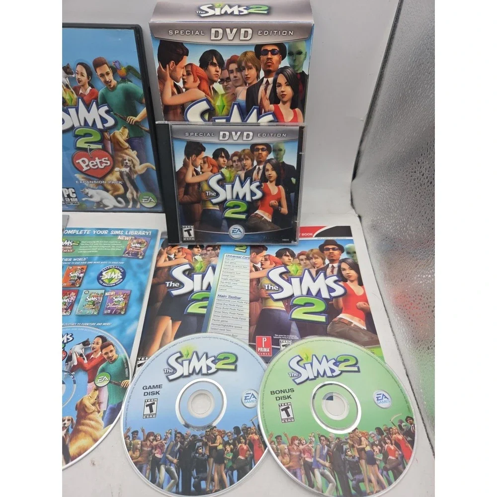 The Sims 2 PC DVD-ROM 2004 Special DVD Edition CIB W/ Sims 2 Pets CIB Bundle